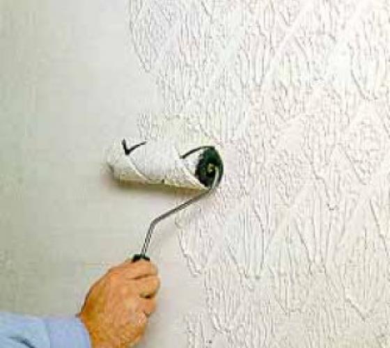 Как самому покрасить стены